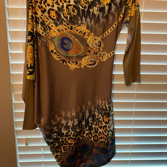 Tops you can wear as a mine dress - Picture 4 of 7